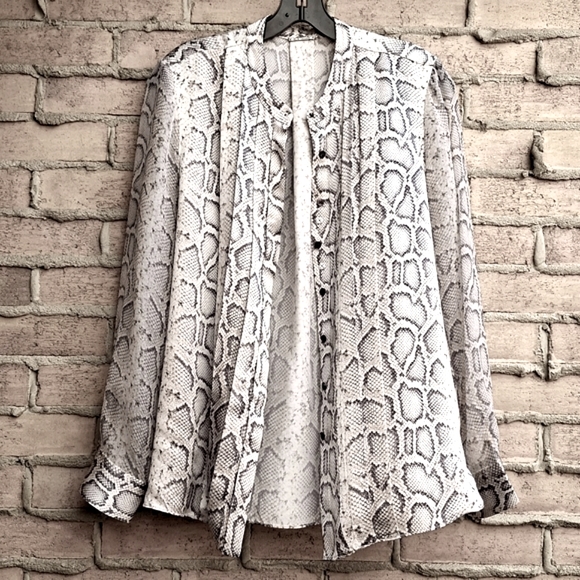 Elie Tahari Silk Satin Terri Blouse Python Print - Picture 8 of 16